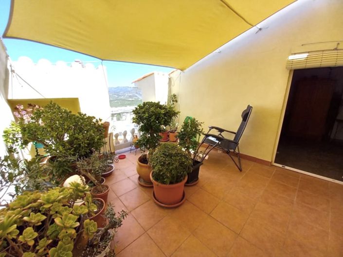 Image No.30-3 Bed Townhouse for sale