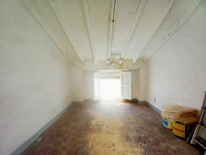 Image No.33-3 Bed Townhouse for sale