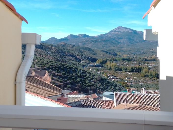 Image No.38-3 Bed Townhouse for sale