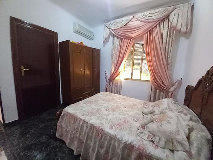 Image No.14-3 Bed Bungalow for sale