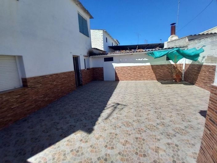 Image No.26-3 Bed Bungalow for sale