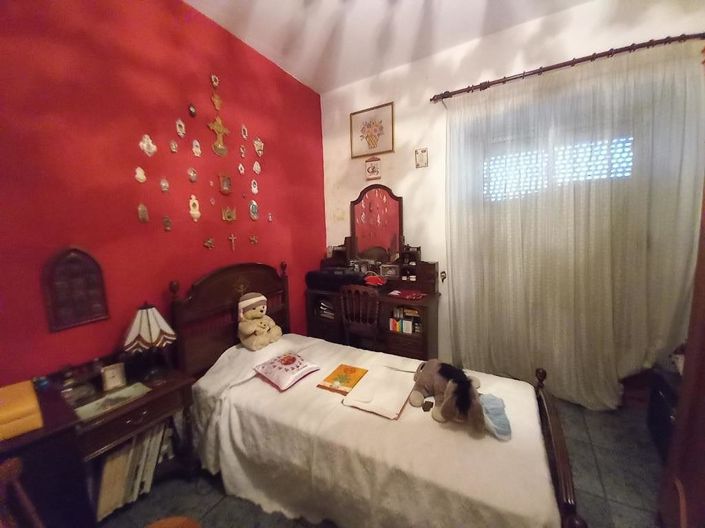 Image No.27-4 Bed Townhouse for sale