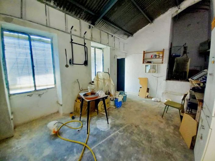 Image No.32-4 Bed Townhouse for sale