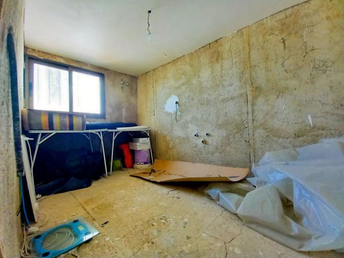 Image No.15-2 Bed Townhouse for sale