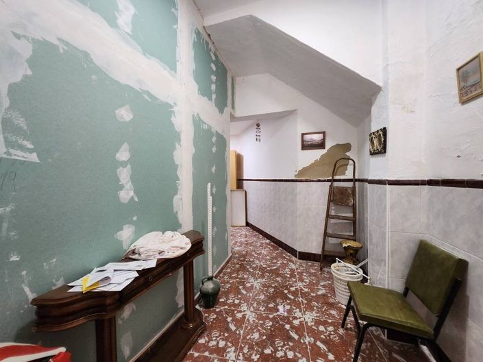 Image No.3-2 Bed Townhouse for sale