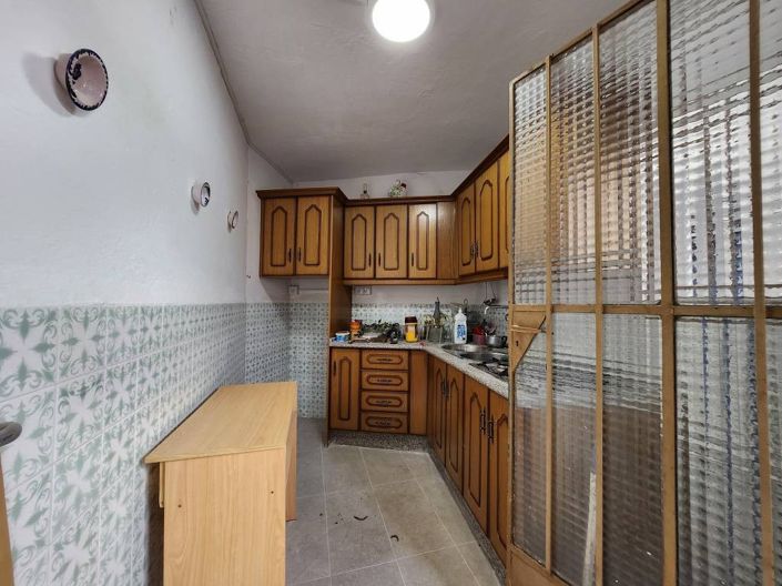 Image No.5-2 Bed Townhouse for sale