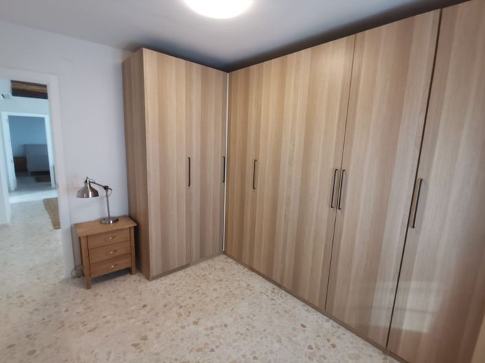 Image No.18-4 Bed Village House for sale