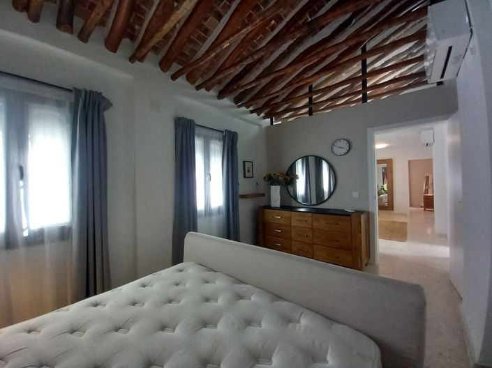 Image No.23-4 Bed Village House for sale