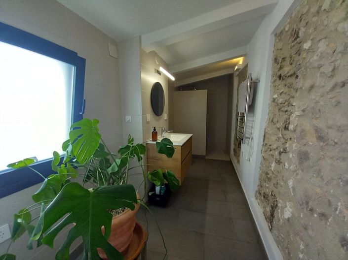 Image No.26-4 Bed Village House for sale