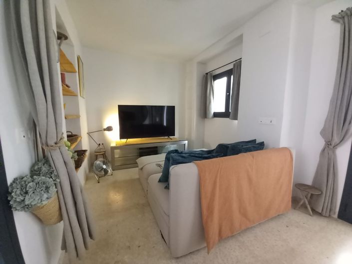 Image No.36-4 Bed Village House for sale