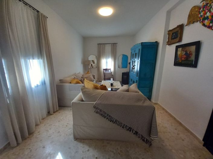 Image No.6-4 Bed Village House for sale