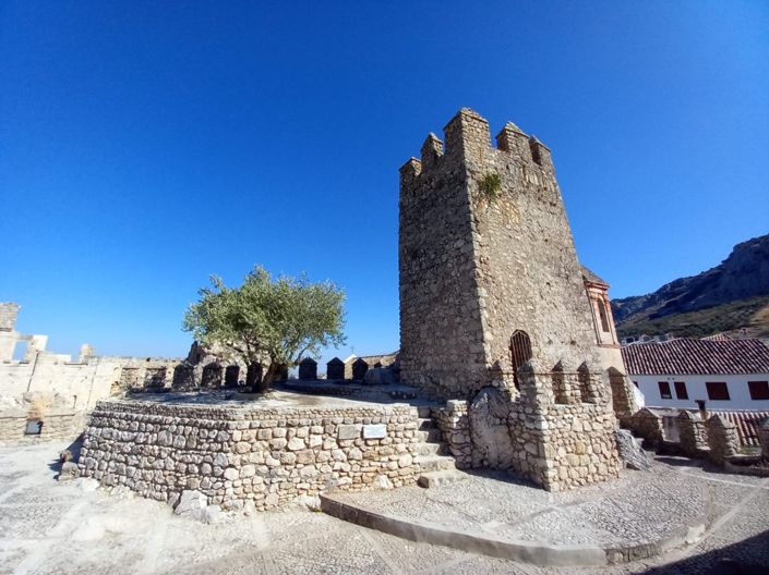 Image No.28-2 Bed Village House for sale