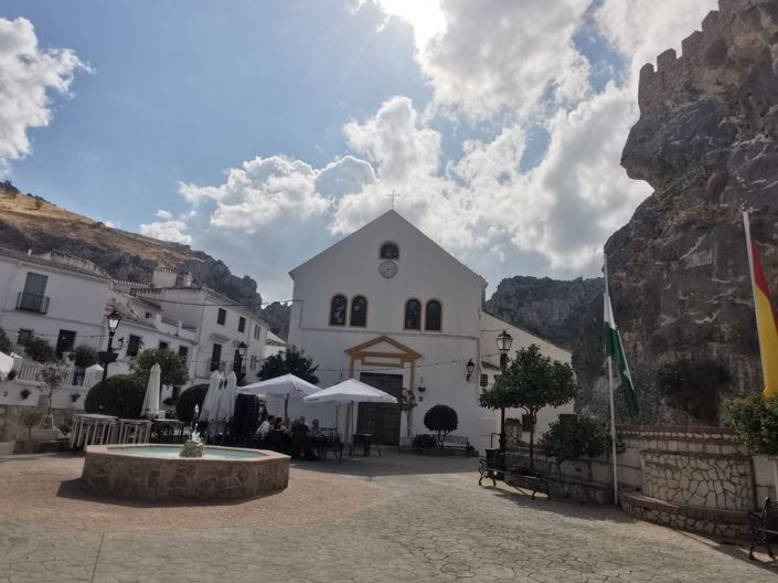 Image No.32-2 Bed Village House for sale