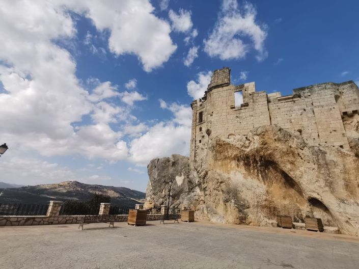 Image No.33-2 Bed Village House for sale