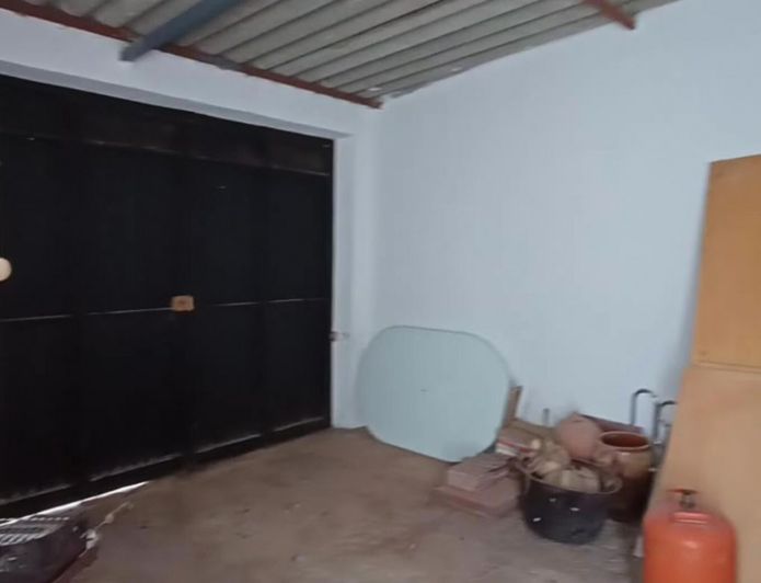 Image No.10-4 Bed Townhouse for sale