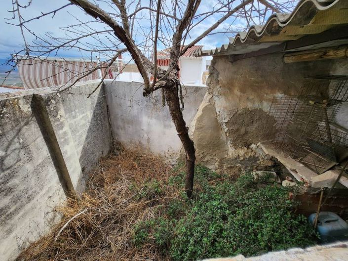 Image No.21-5 Bed Townhouse for sale