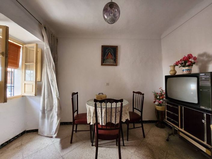 Image No.4-5 Bed Townhouse for sale