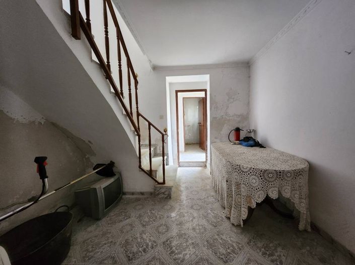 Image No.4-5 Bed Townhouse for sale