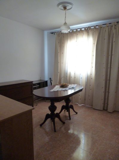 Image No.10-3 Bed Property for sale