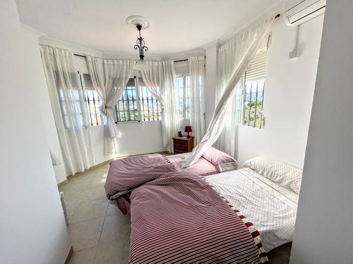 Image No.23-6 Bed Finca for sale