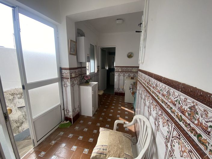 Image No.11-3 Bed Townhouse for sale