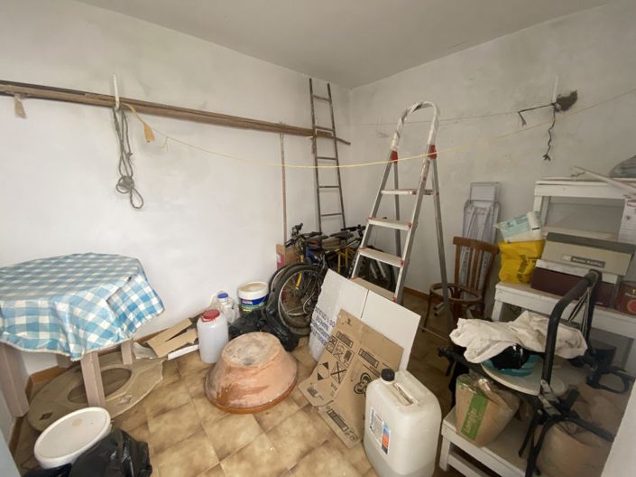 Image No.14-3 Bed Townhouse for sale