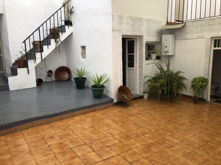 Image No.3-6 Bed Townhouse for sale