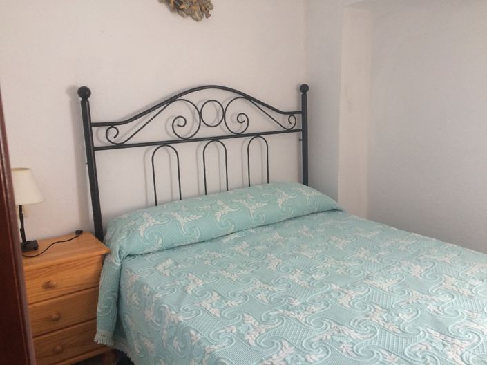 Image No.10-3 Bed Townhouse for sale