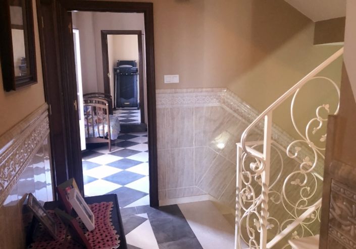 Image No.21-4 Bed Property for sale