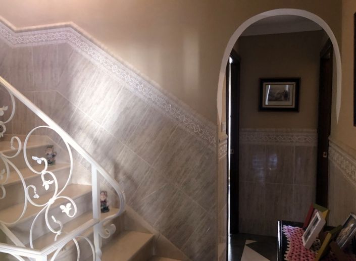 Image No.22-4 Bed Property for sale