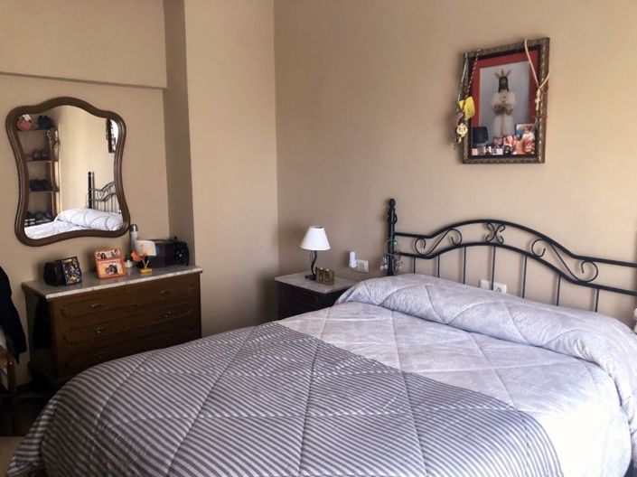 Image No.23-4 Bed Property for sale