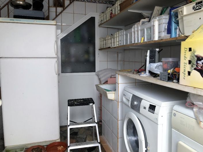 Image No.8-4 Bed Property for sale