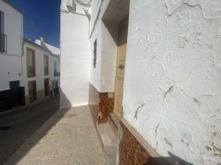 Image No.4-2 Bed Townhouse for sale