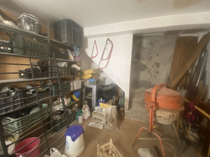 Image No.5-2 Bed Townhouse for sale