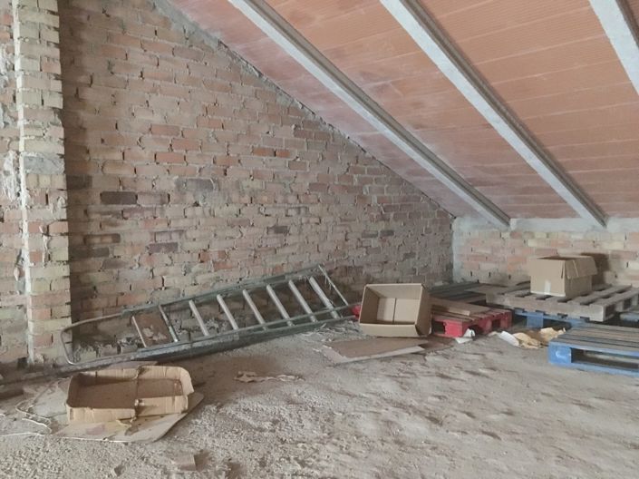 Image No.8-3 Bed Townhouse for sale