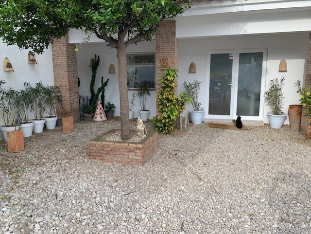 Image No.34-10 Bed Country House for sale