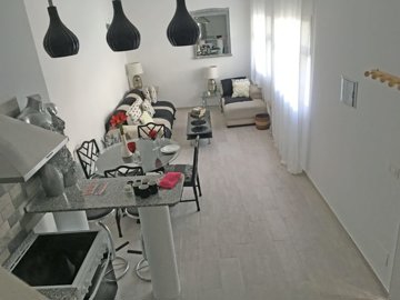 1 - Pruna, Townhouse