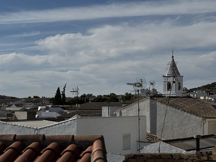 Image No.2-2 Bed Land for sale