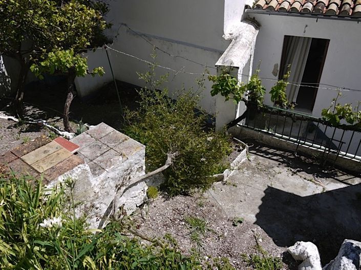 Image No.6-3 Bed Townhouse for sale