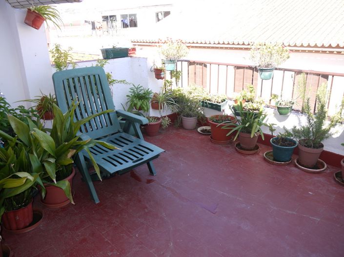 Image No.15-3 Bed Property for sale