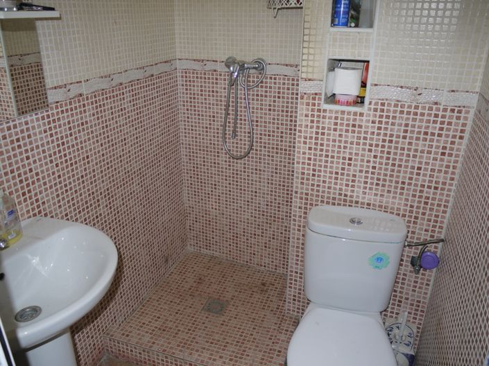 Image No.6-3 Bed Property for sale