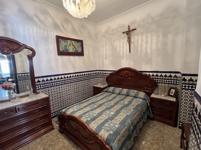 Image No.4-3 Bed Townhouse for sale