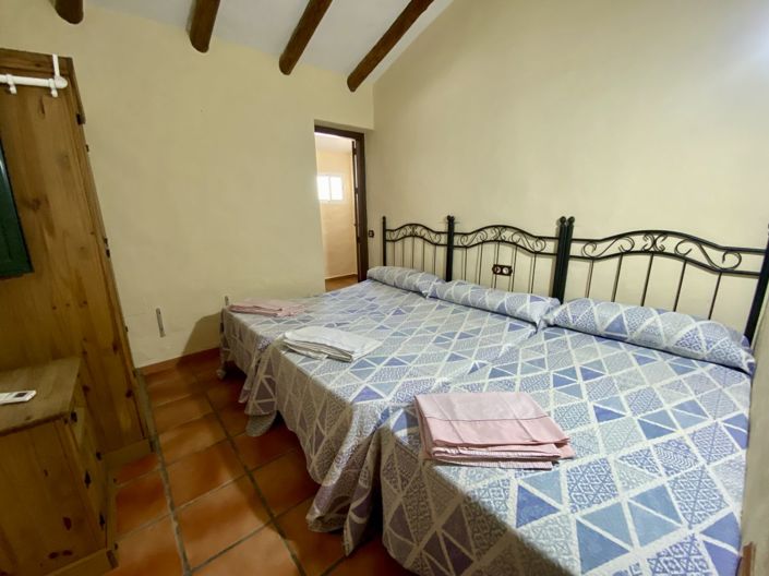 Image No.21-3 Bed Property for sale