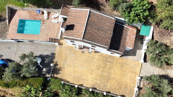 Image No.8-3 Bed Property for sale