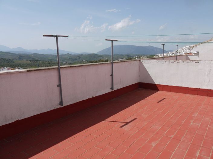 Image No.20-3 Bed Apartment for sale