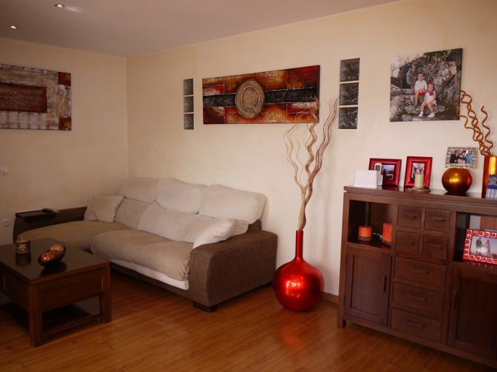 Image No.9-3 Bed Apartment for sale