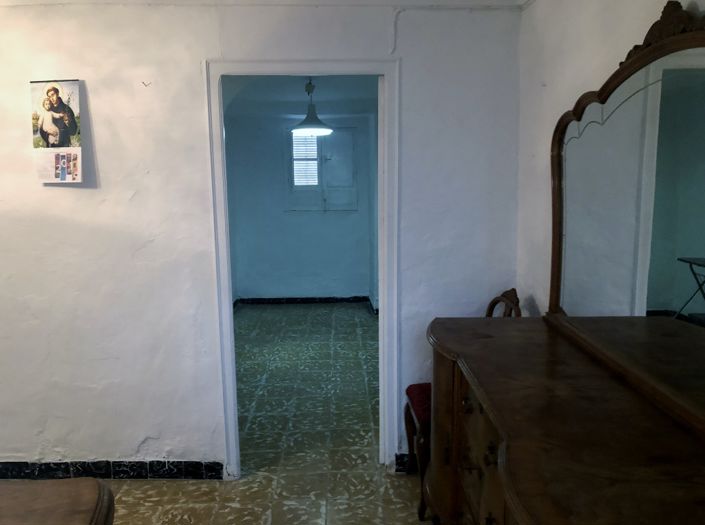 Image No.22-4 Bed Property for sale