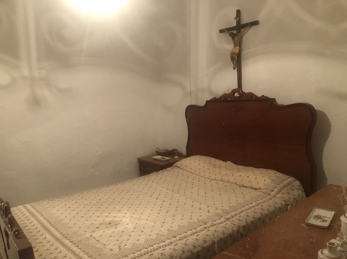 Image No.25-4 Bed Property for sale