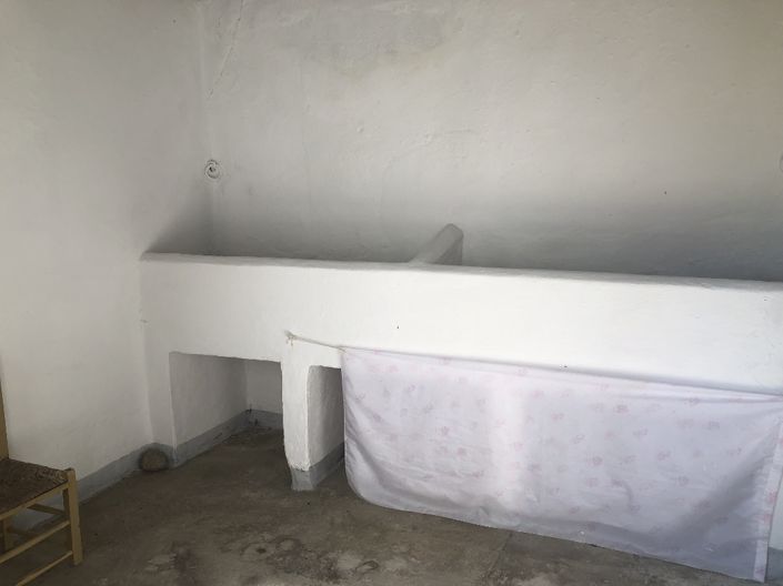 Image No.24-4 Bed Property for sale