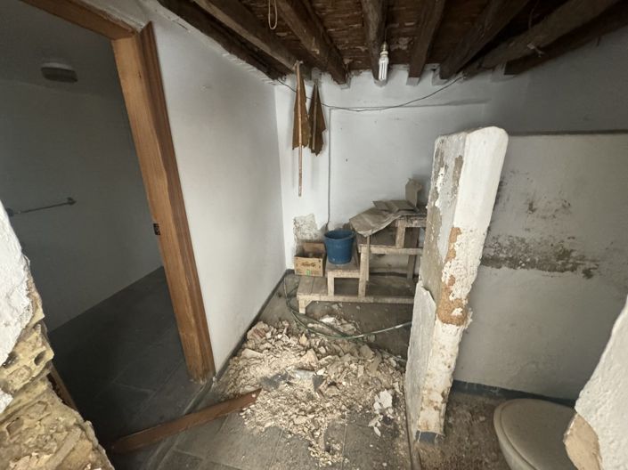 Image No.13-3 Bed Townhouse for sale